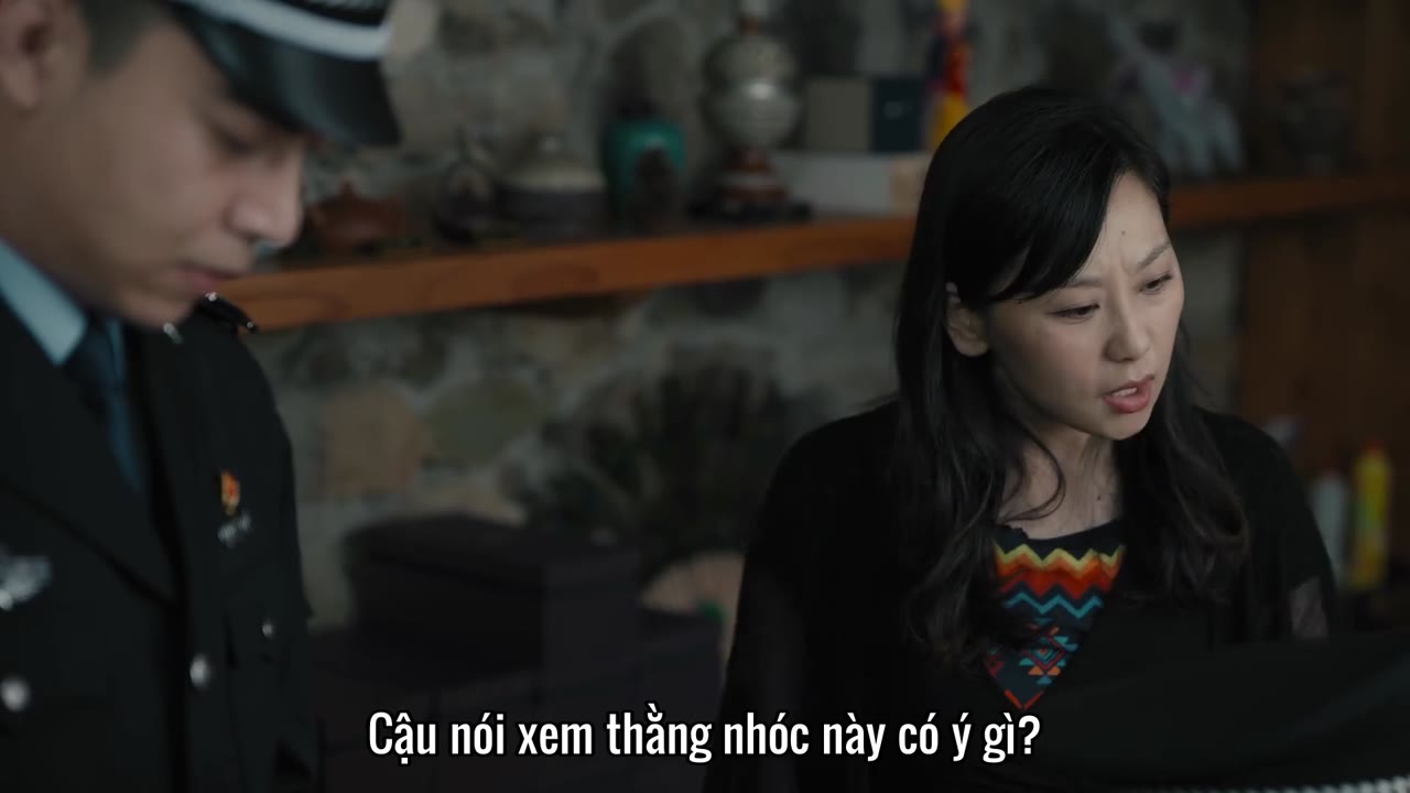 Trắng Đen Sáng Tỏ tập 3 cảnh 2