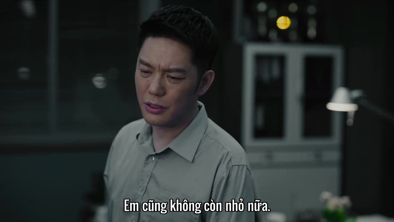 Trắng Đen Sáng Tỏ tập 13 cảnh 3