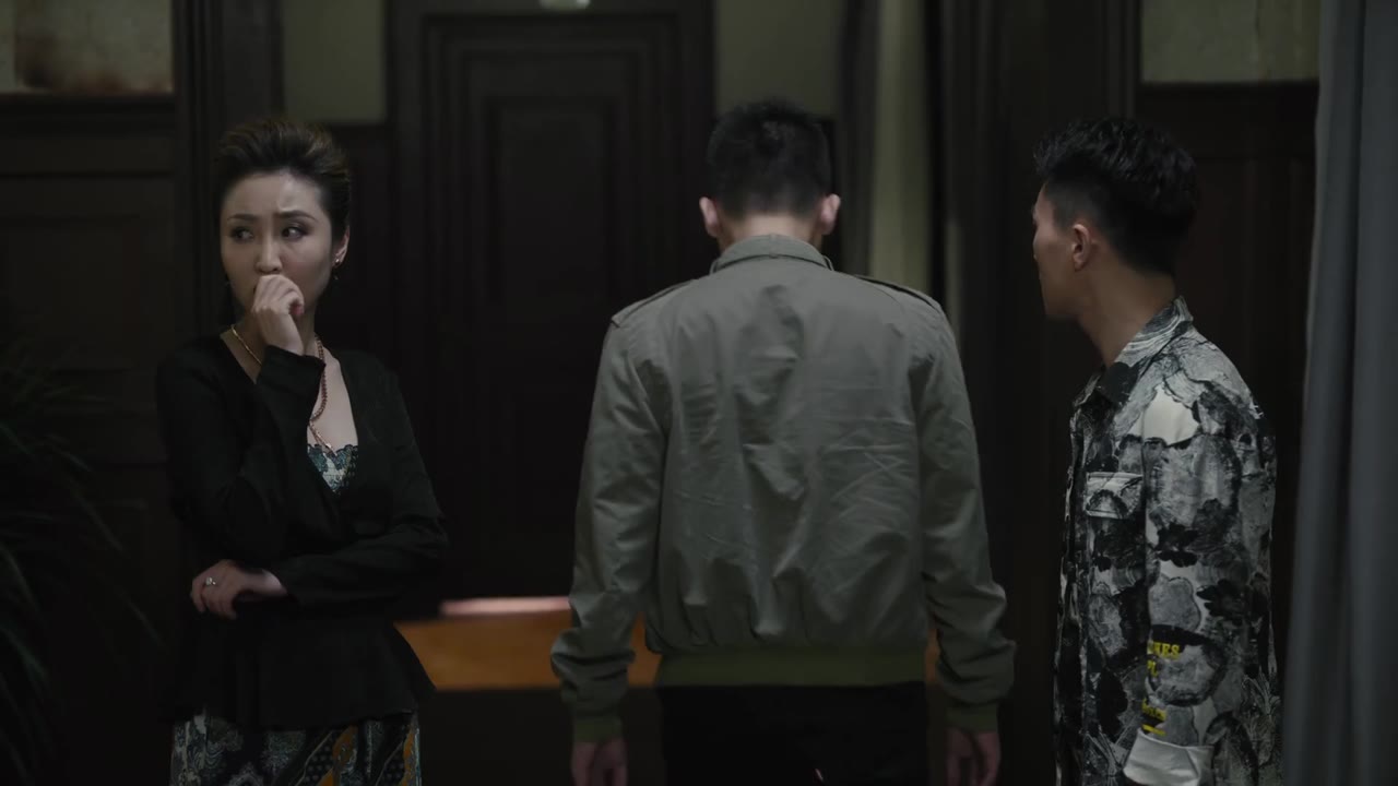 Trắng Đen Sáng Tỏ tập 32