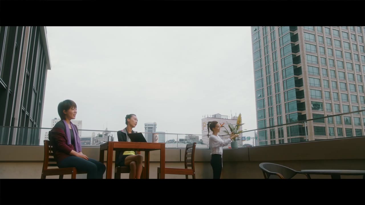 Anh Ta Thật Sự Không Mấy Yêu Em tập 8 cảnh 3