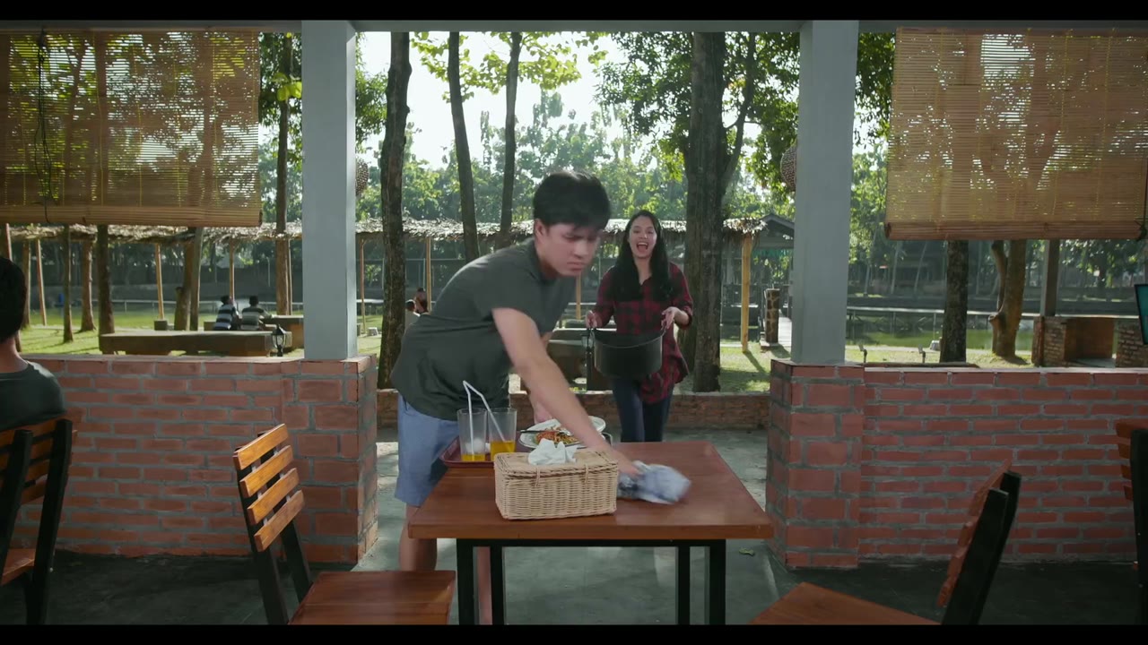 Cửa hàng nhà bên: Chương kế tiếp (Phần 2) tập 8