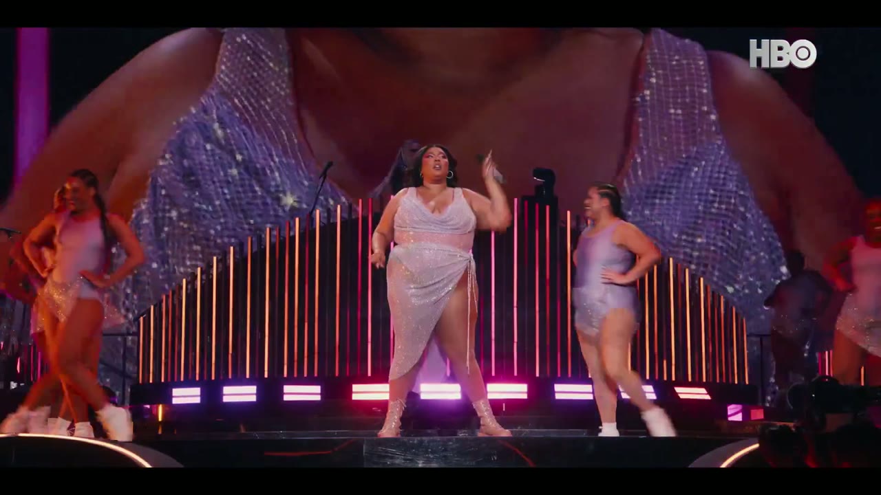 Lizzo: Đêm Diễn Trực Tiếp tập 1 cảnh 2