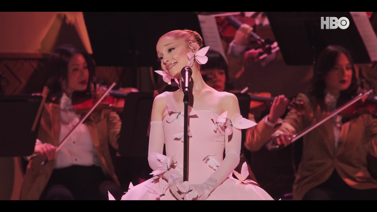 Wicked: Một Đêm Tuyệt Diệu - cảnh 3