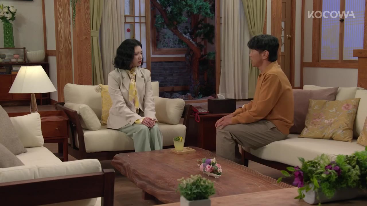 Yong Soo-jung Dũng Cảm tập 8 cảnh 2