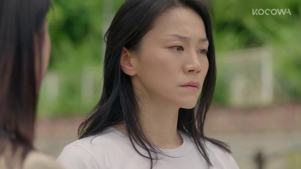 Yong Soo-jung Dũng Cảm tập 54 cảnh 3