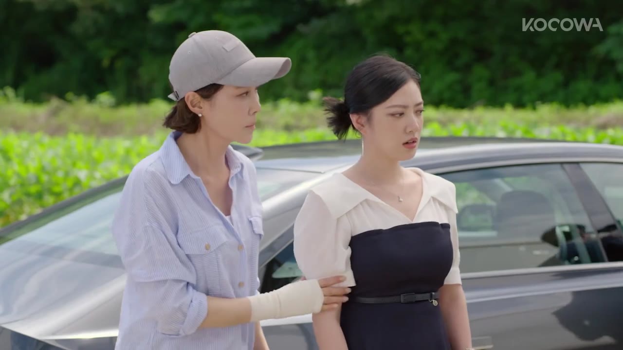 Yong Soo-jung Dũng Cảm tập 65 cảnh 3