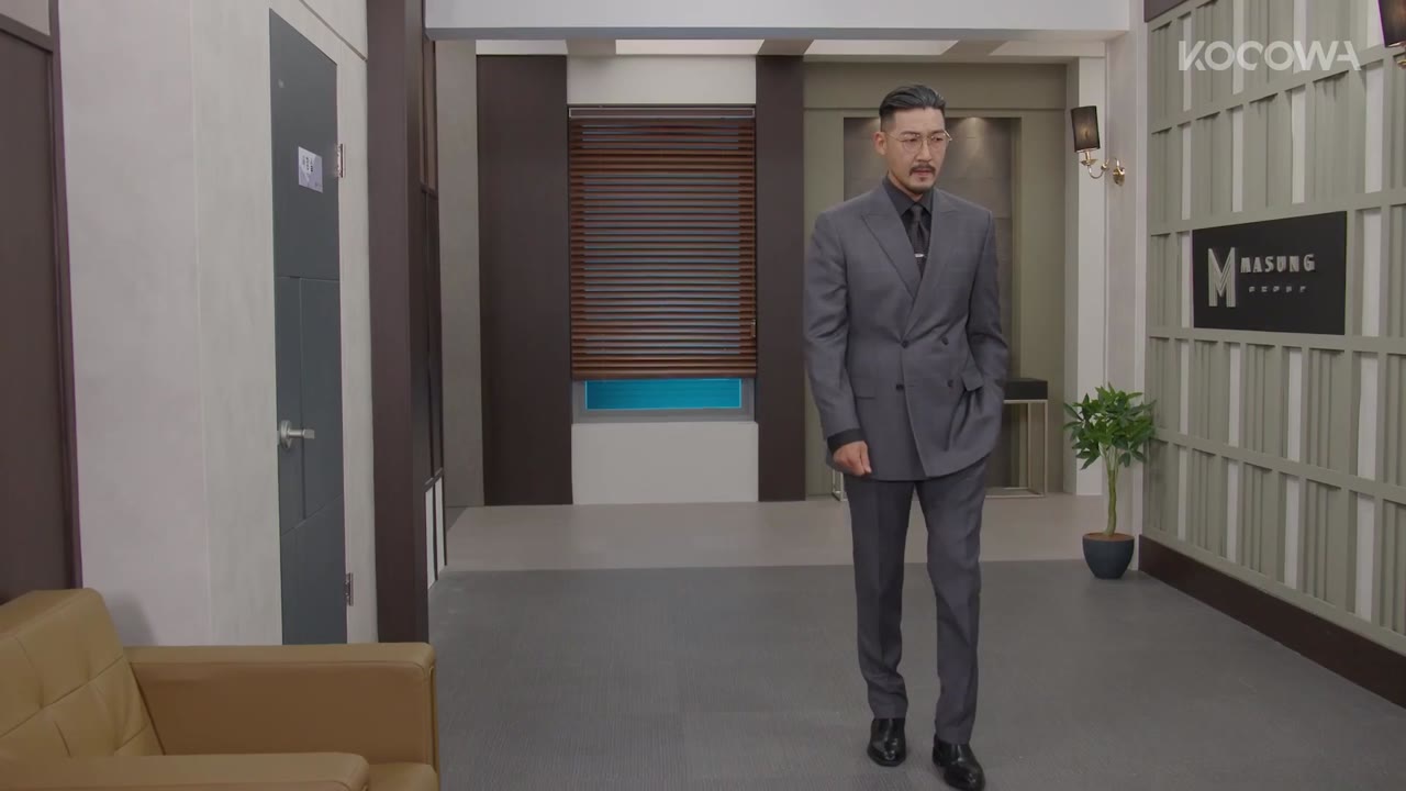 Yong Soo-jung Dũng Cảm tập 89 cảnh 2