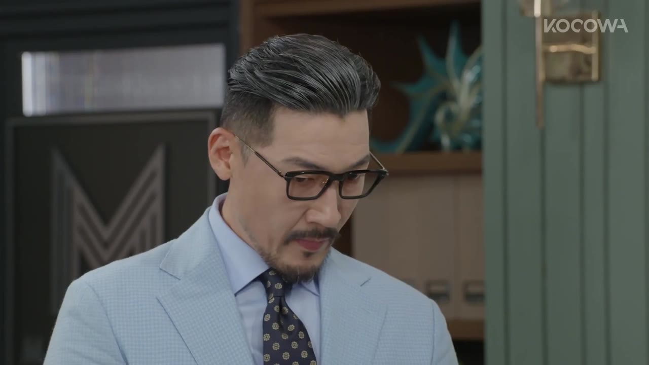 Yong Soo-jung Dũng Cảm tập 94 cảnh 2
