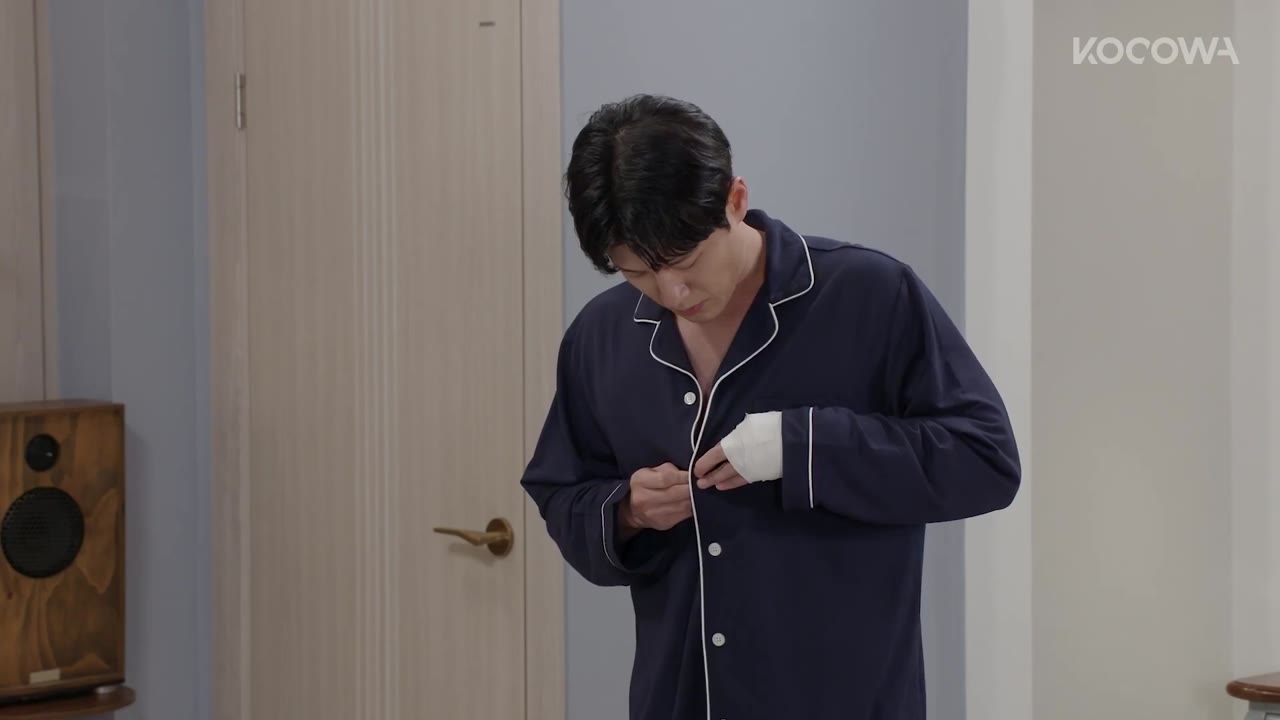 Yong Soo-jung Dũng Cảm tập 100 cảnh 3