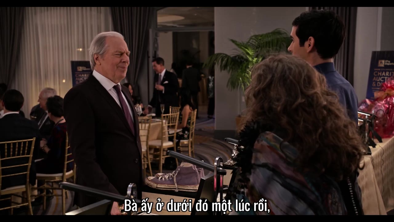 Grace và Frankie (Phần 1) tập 3 cảnh 2