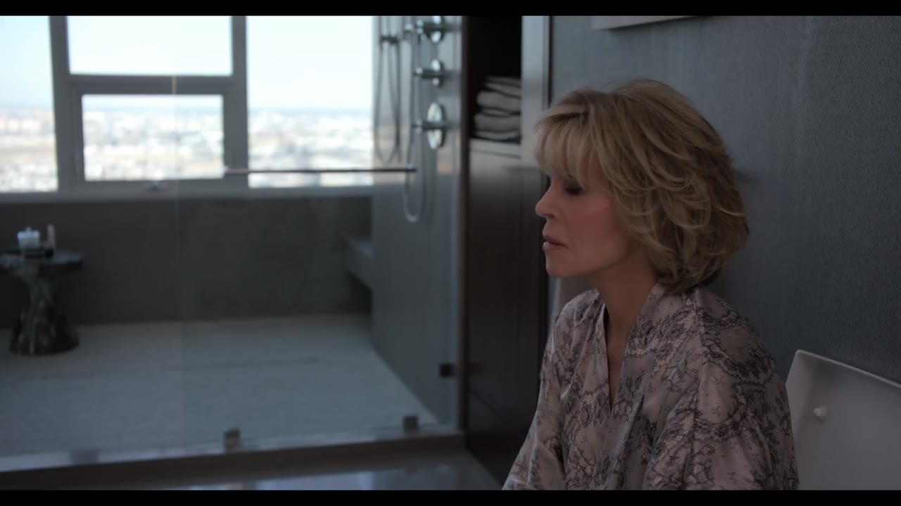 Grace và Frankie (Phần 1) tập 4 cảnh 3