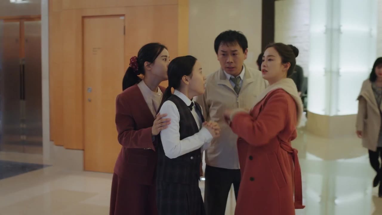 Chào mẹ, tạm biệt! tập 3 cảnh 2