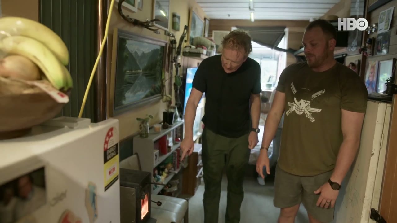 Conan O'brien Phải Đi Bằng Được (Phần 1) tập 2 cảnh 3