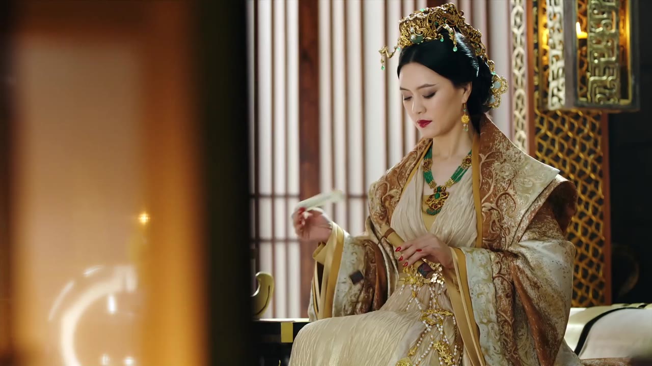 Bạch Phát Vương Phi tập 45