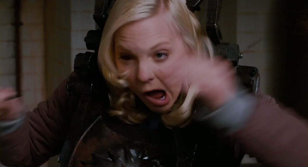Scary Movie 4 tập 1 cảnh 3