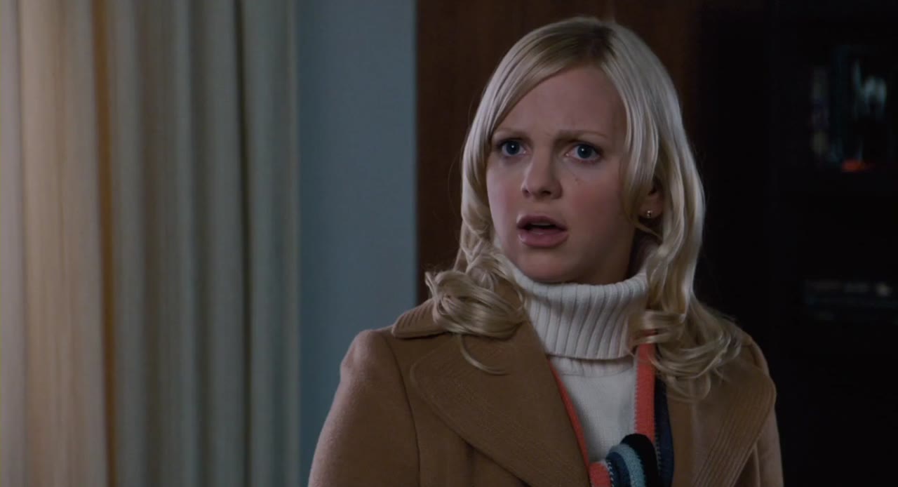 Scary Movie 4 - cảnh 1