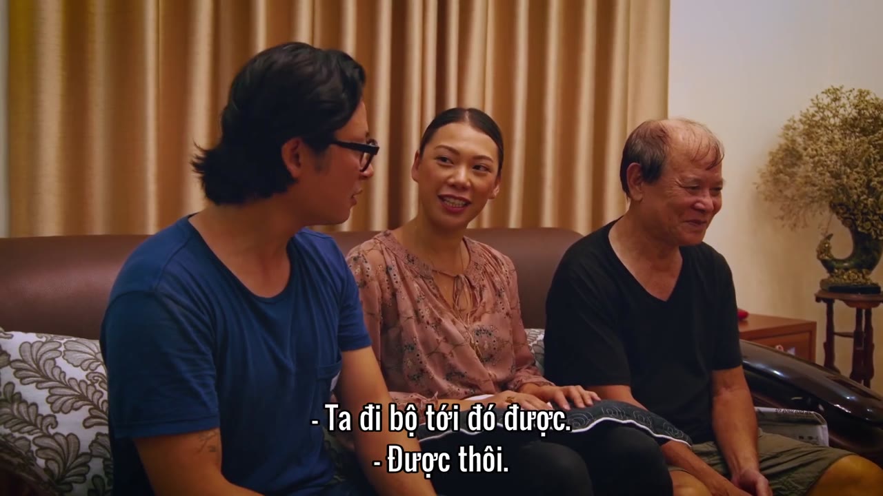 Luke Nguyễn trên chuyến tàu Bắc Nam tập 8
