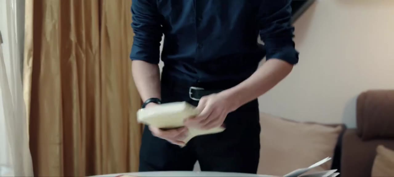 Cho cả hai tập 1 cảnh 3