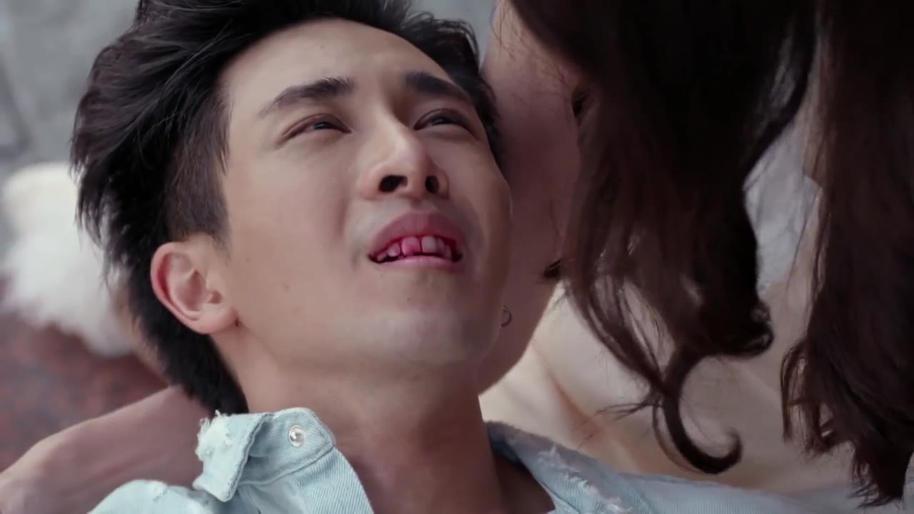Hai Thế Giới tập 33 cảnh 3