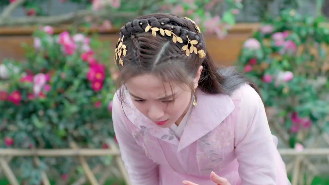 Tiểu Nữ Nghê Thường tập 19 cảnh 3