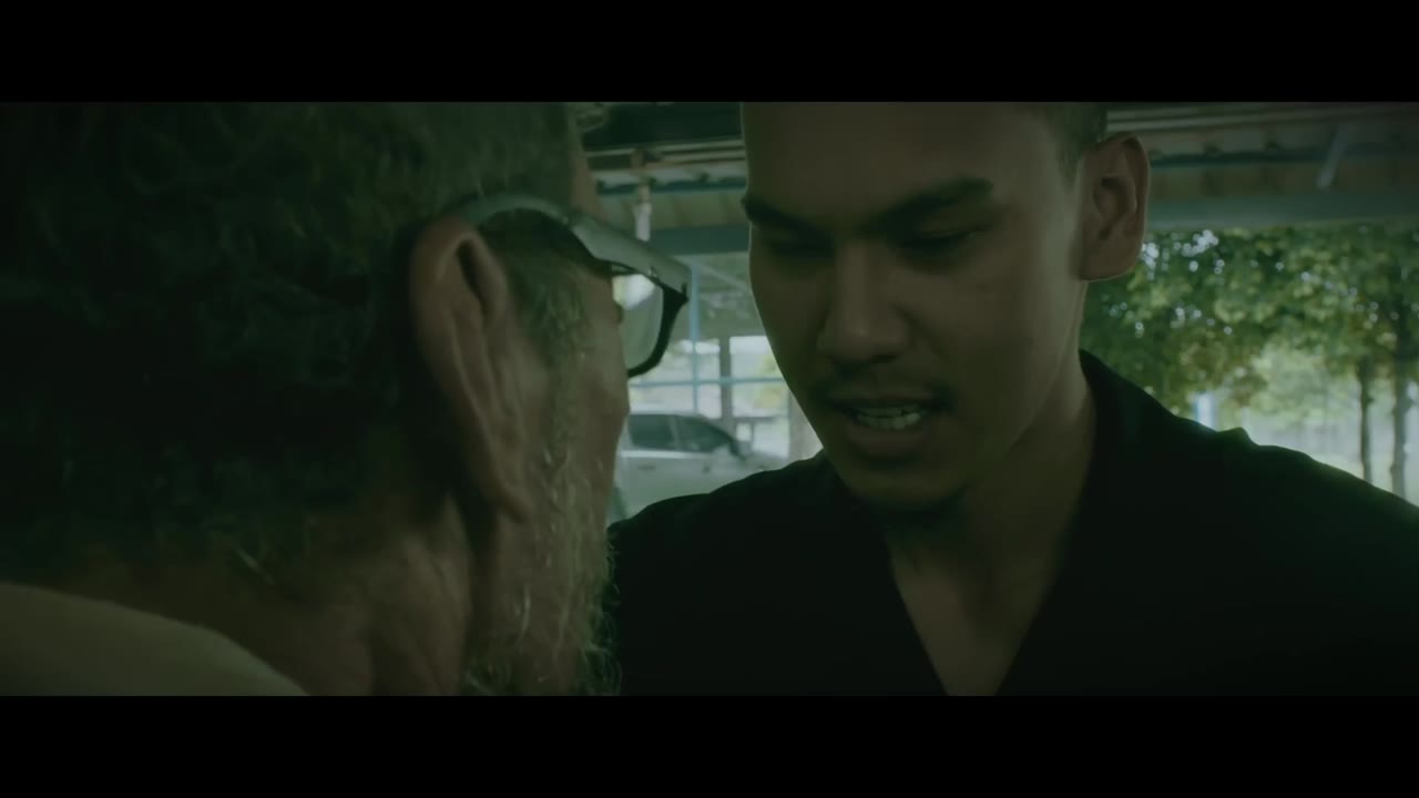 Rebel: Nổi dậy tập 1