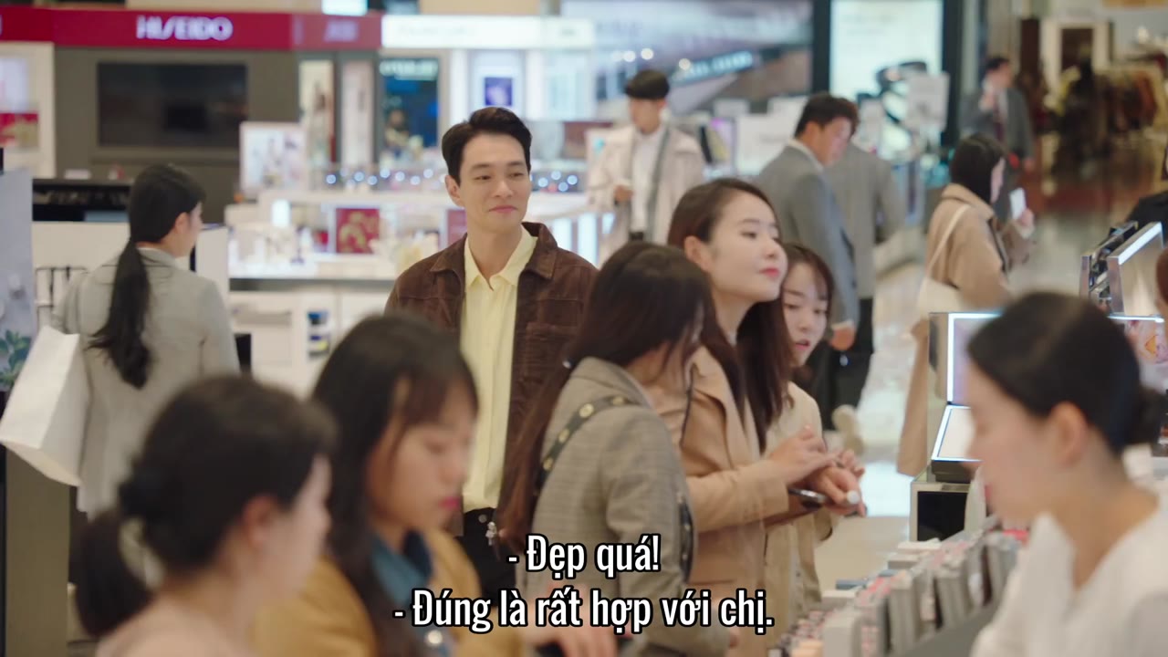 Tiền Bối, Đừng Đánh Màu Son Đó tập 2 cảnh 2