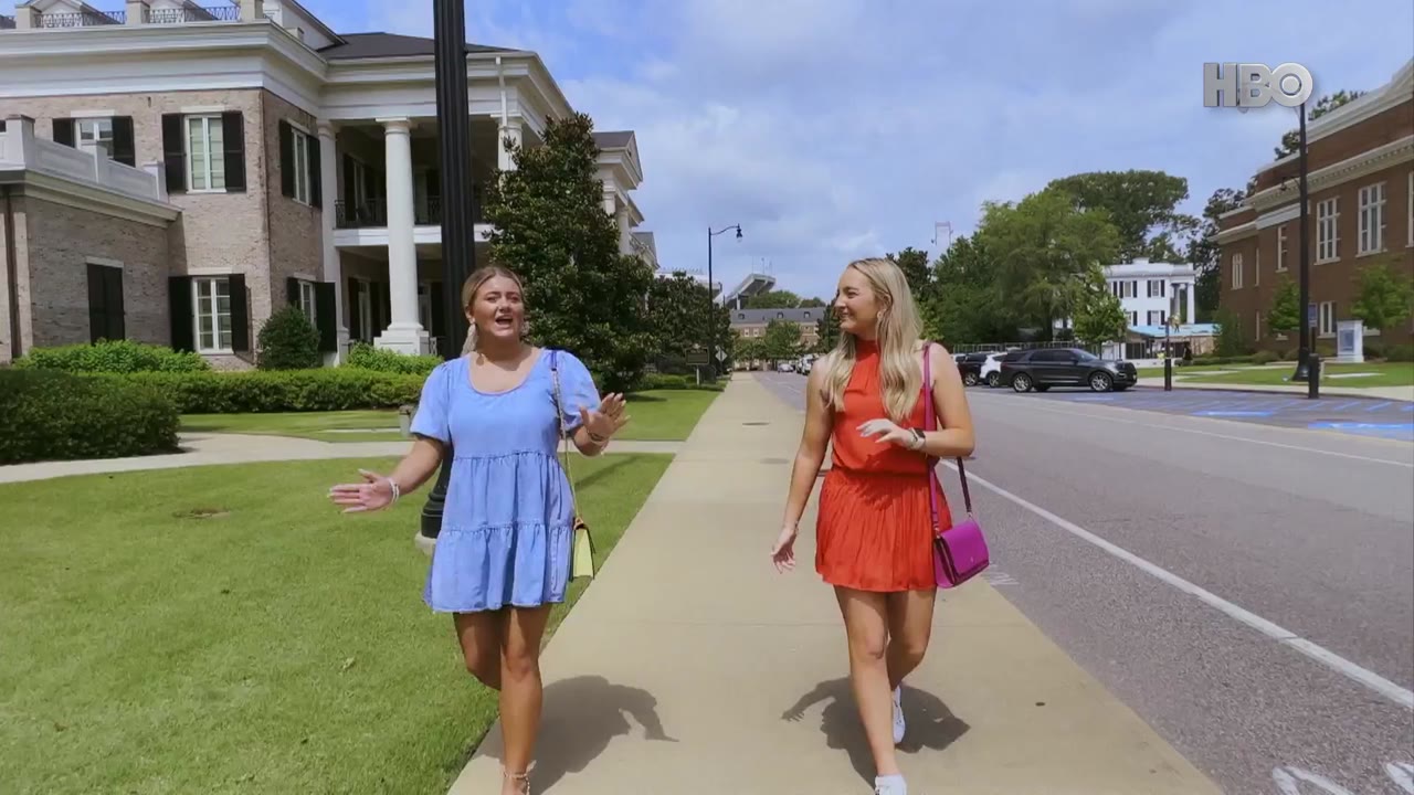 Cuộc Chạy Đua Vào Hội Nữ Sinh Ở Đại Học Alabama tập 1 cảnh 3