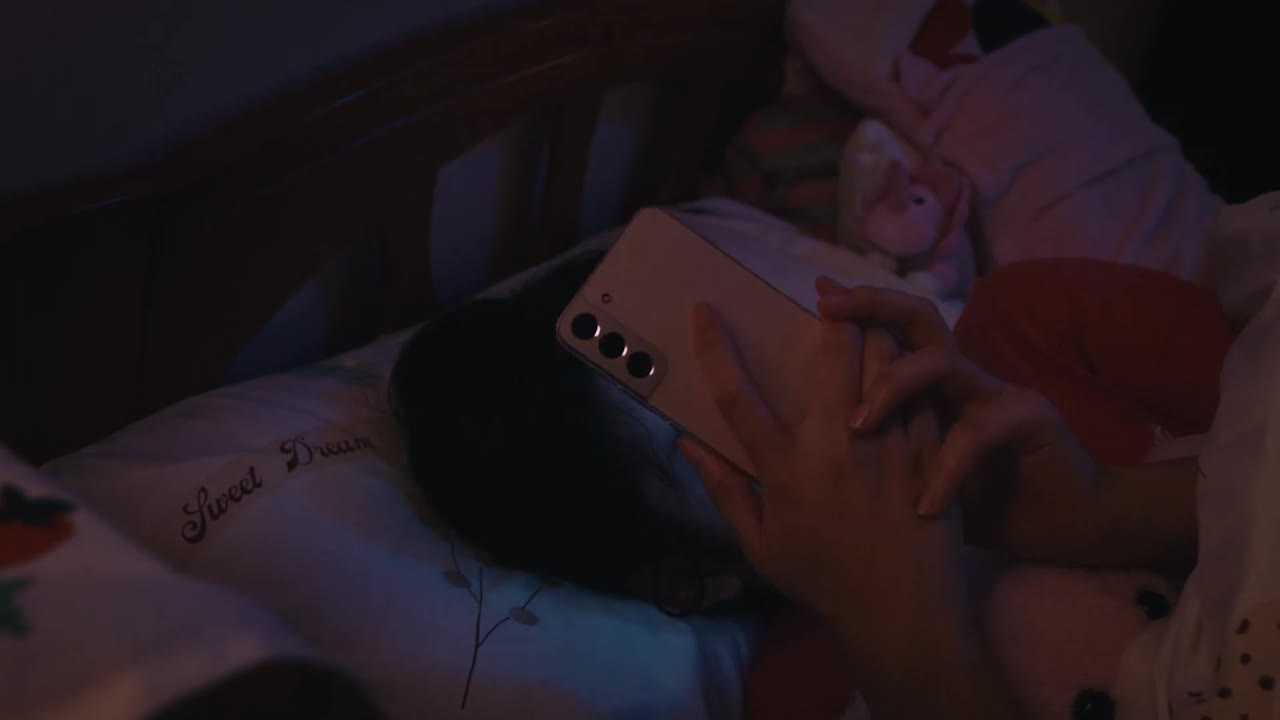 Hãy Cho Tôi Thấy Bạn Là Ai tập 8
