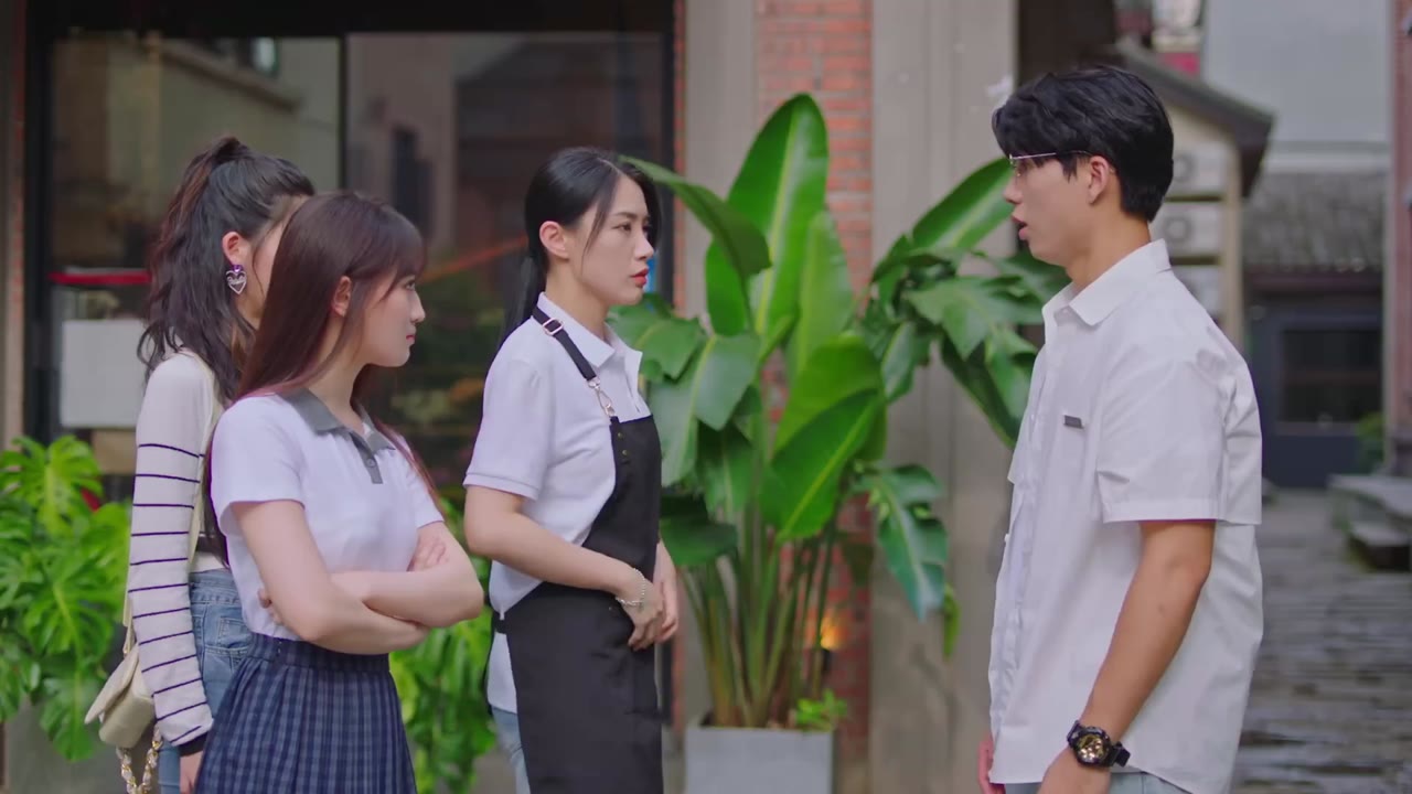 Làm Ơn Đó Hoa Nhung Thiếu Nữ tập 5 cảnh 2