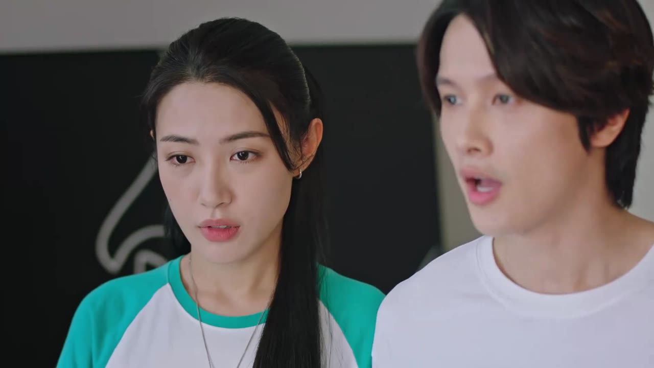 Làm Ơn Đó Hoa Nhung Thiếu Nữ tập 45 cảnh 2