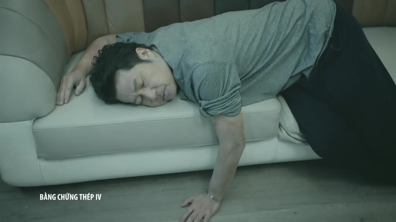 Bằng Chứng Thép 4 tập 22 cảnh 2