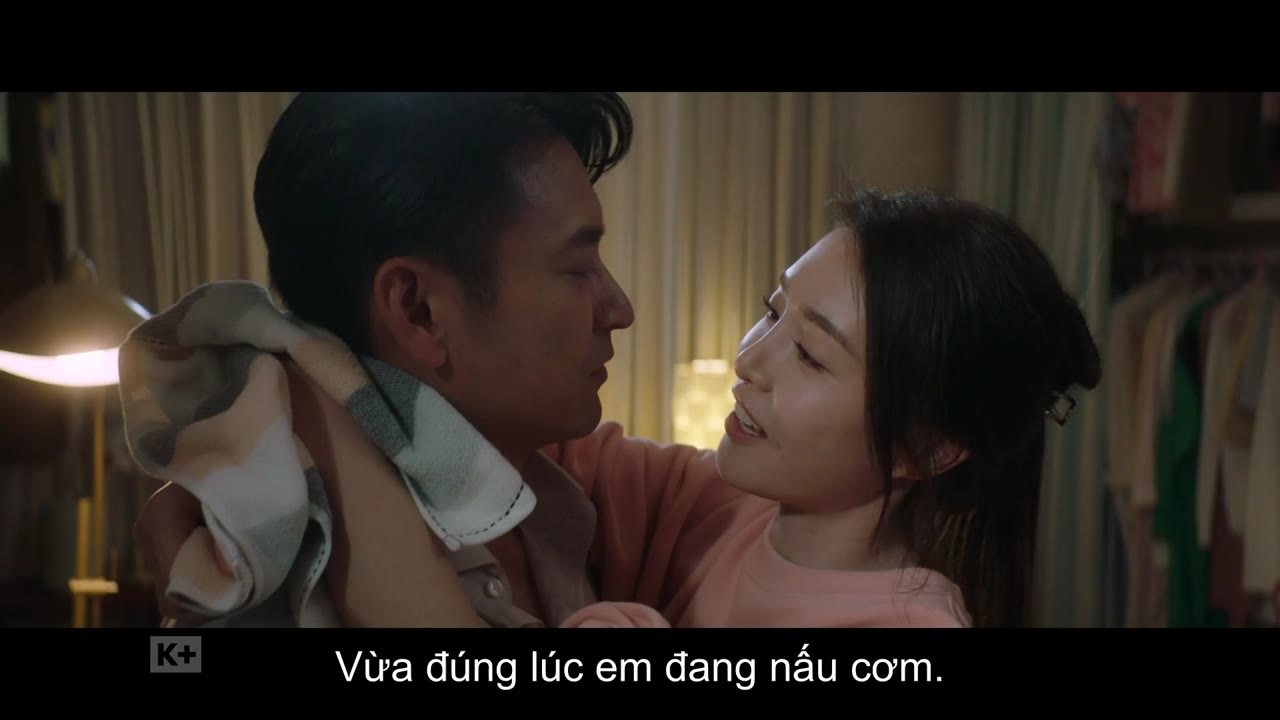 Nửa Thân Quen, Nửa Xa Lạ tập 7 cảnh 3
