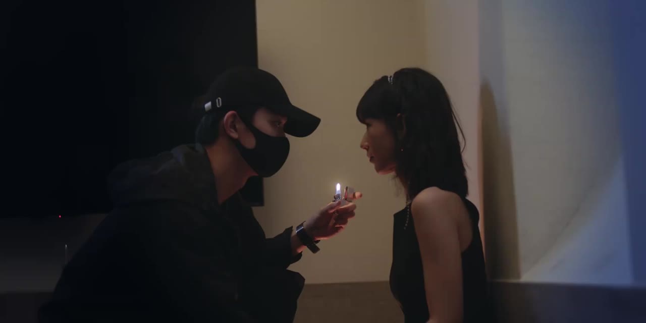 Ôm Nhau Trong Đêm Tối tập 19 cảnh 2