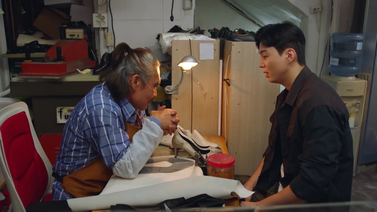 Gia Đình Khó Đoán tập 14