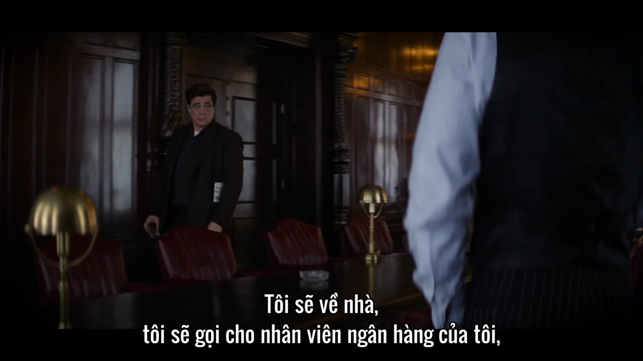 No Sudden Move tập 1 cảnh 3