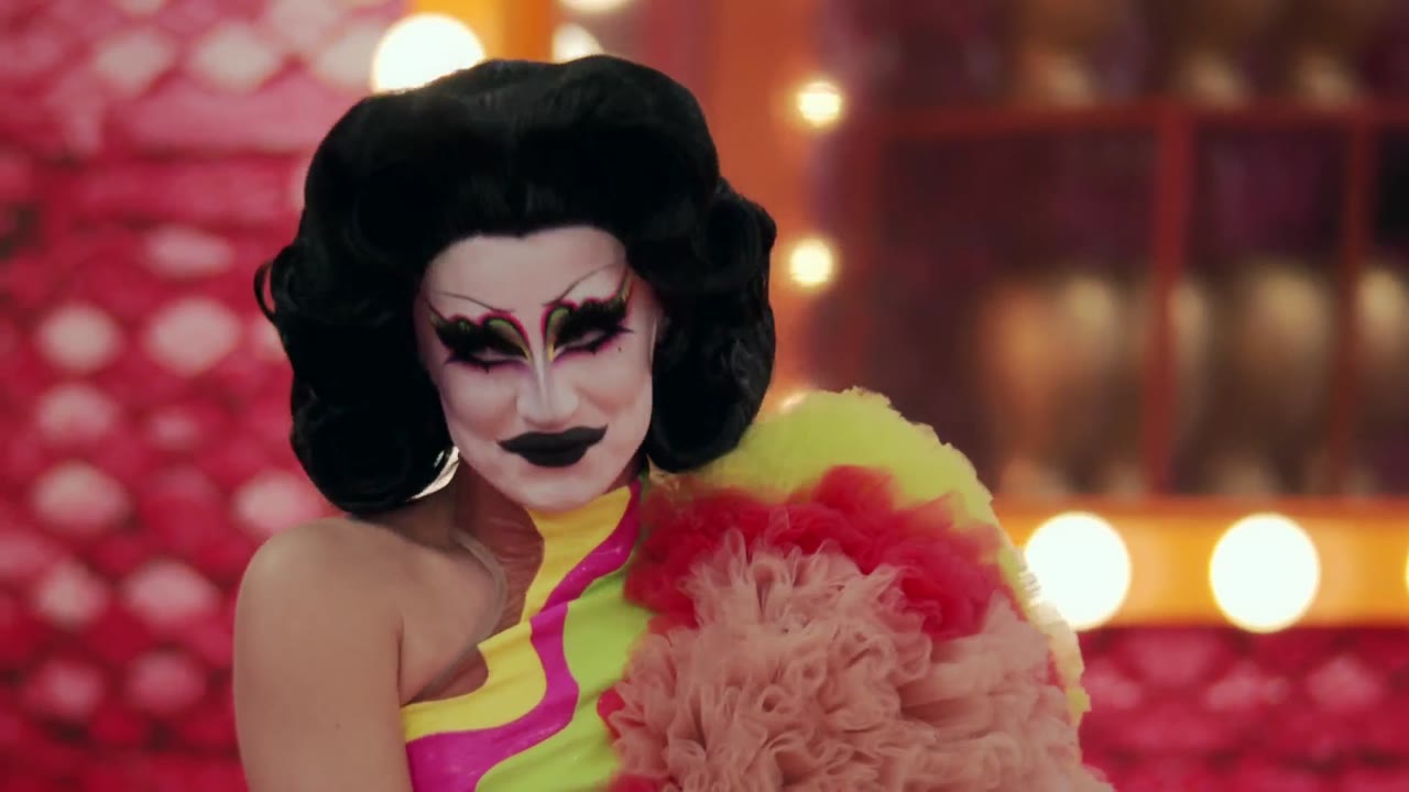 RuPaul's Drag Race – Cuộc chiến giày cao gót: Hậu trường (Phần 11) tập 1 cảnh 2