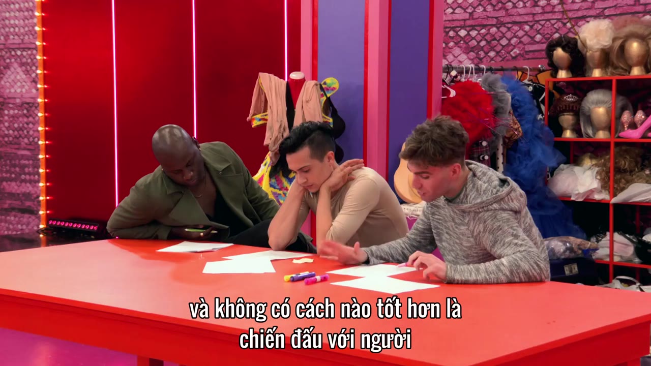 RuPaul's Drag Race – Cuộc chiến giày cao gót: Hậu trường (Phần 11) tập 7