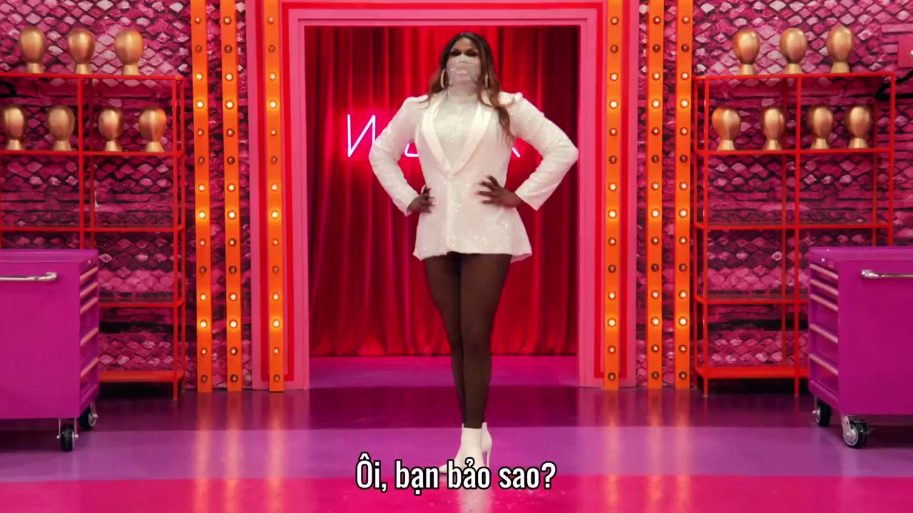 RuPaul’s Drag Race – Cuộc chiến giày cao gót: Hậu trường (Phần 11) - cảnh 1
