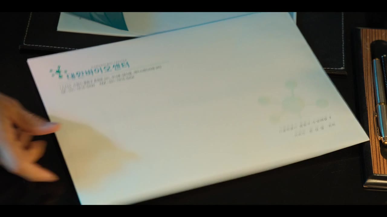 Thiên Nga Đỏ tập 3 cảnh 2