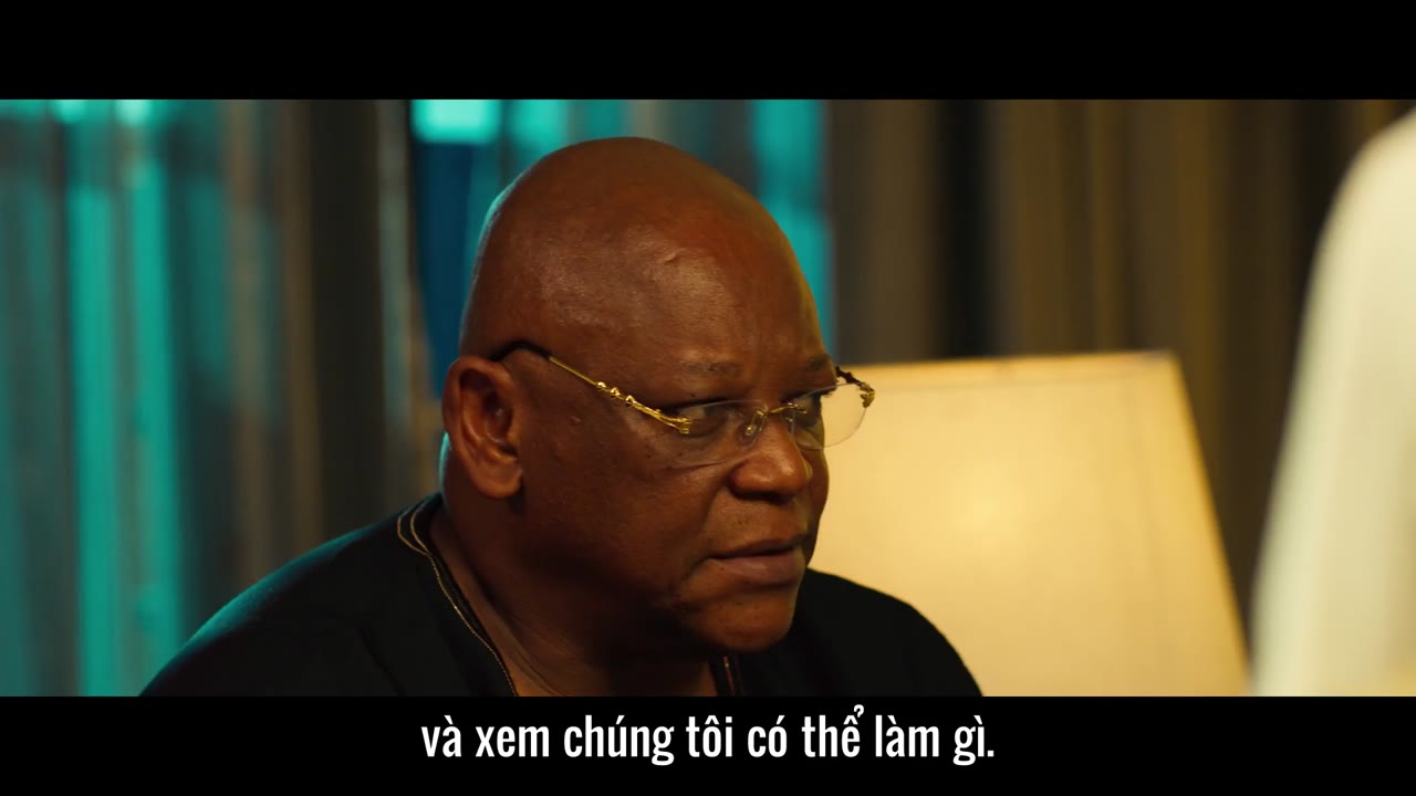 Mặt trái của quyền lực: Nhà vua tái xuất tập 3 cảnh 3