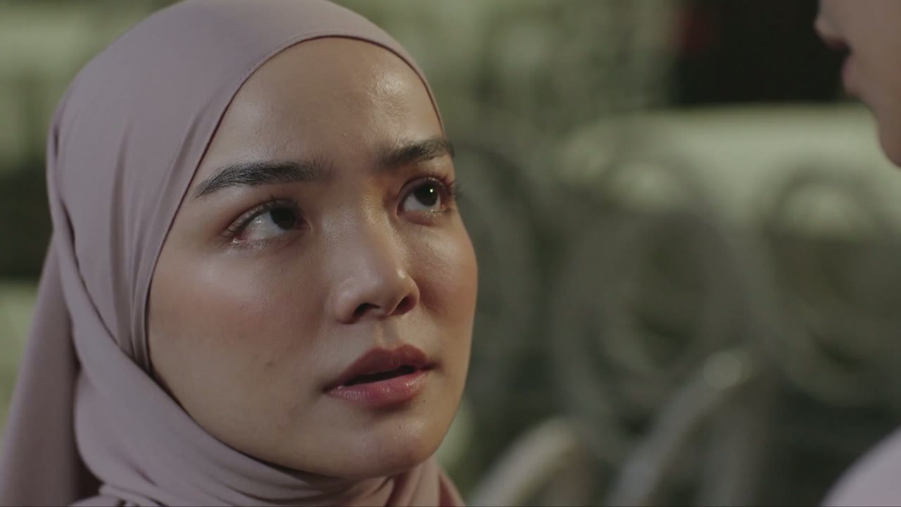 Thariq Ridzuwan: Kho báu của anh tập 3 cảnh 2