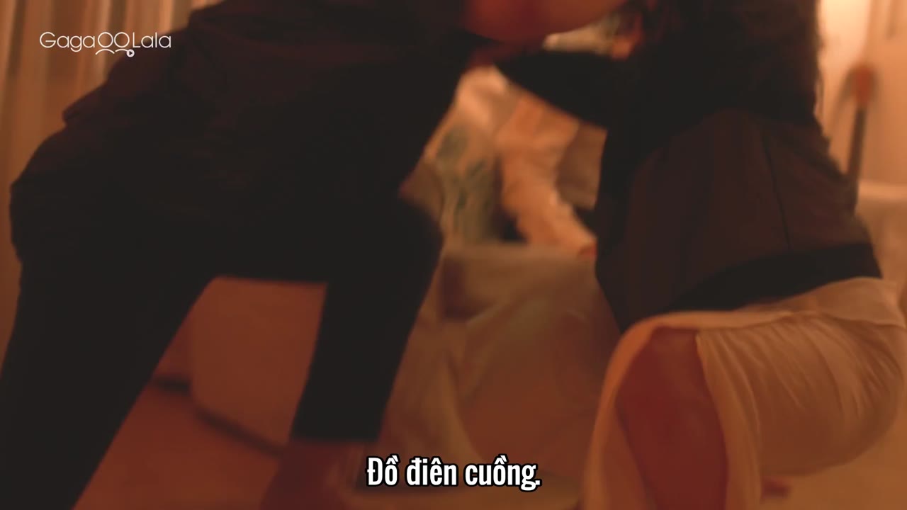Kẻ thù gặp nhau ở phòng khách của chúng tôi - cảnh 3