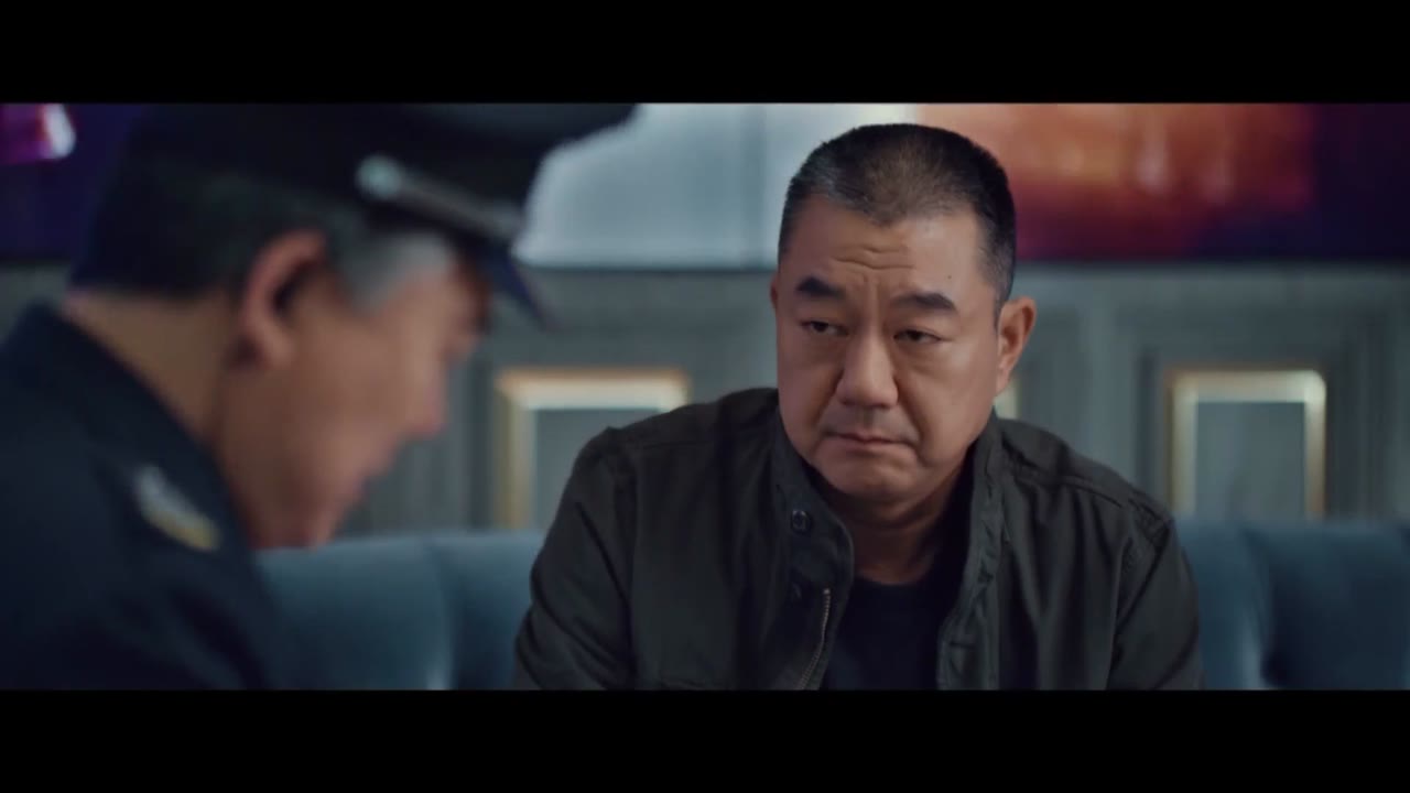 Bộ Ba Huyền Thoại tập 10