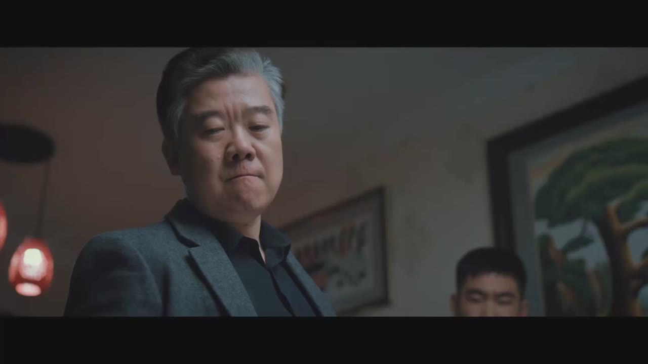 Bộ Ba Huyền Thoại tập 13 cảnh 2