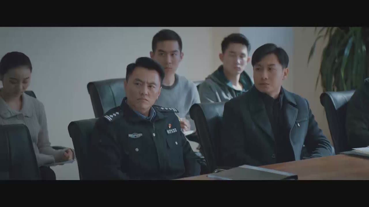 Bộ Ba Huyền Thoại tập 13 cảnh 3
