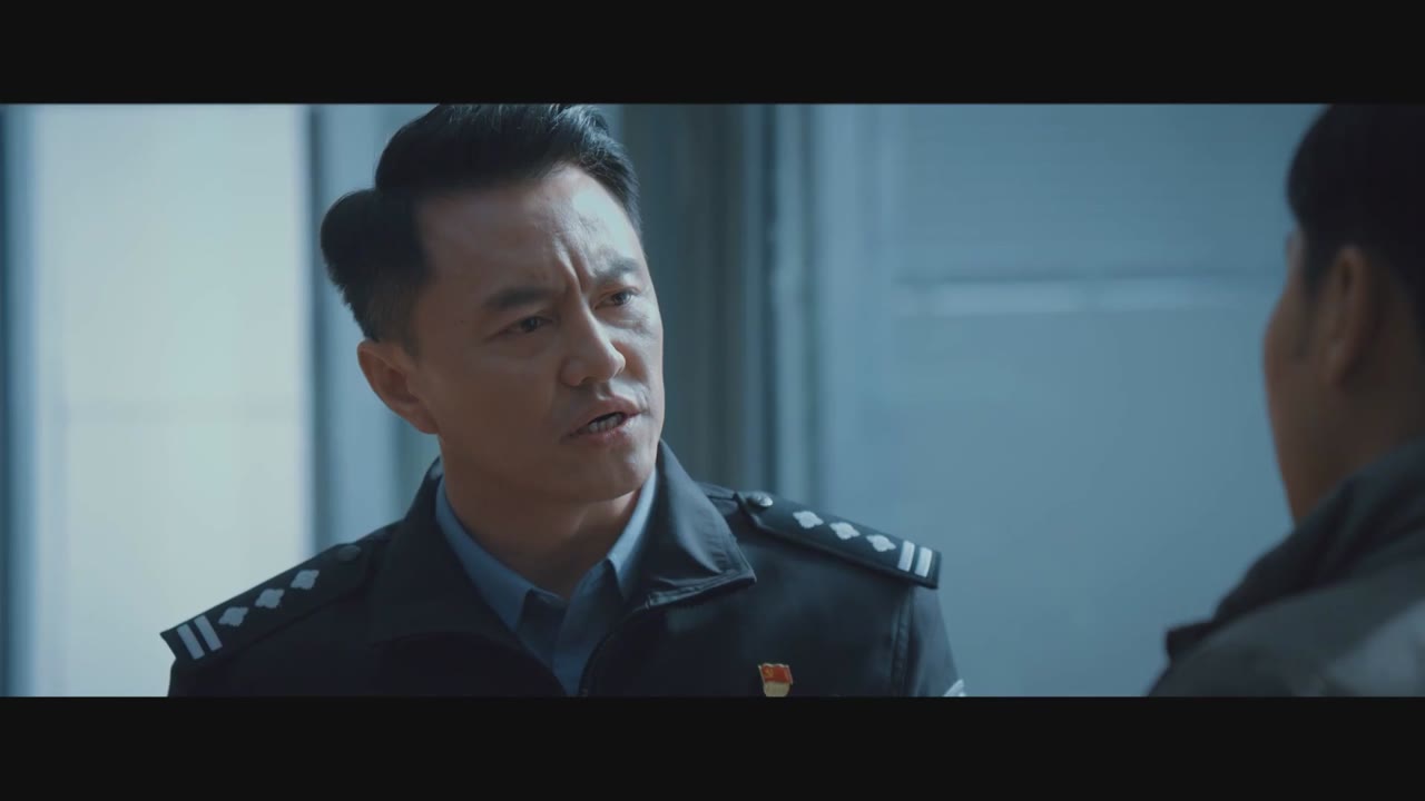 Bộ Ba Huyền Thoại tập 17 cảnh 2