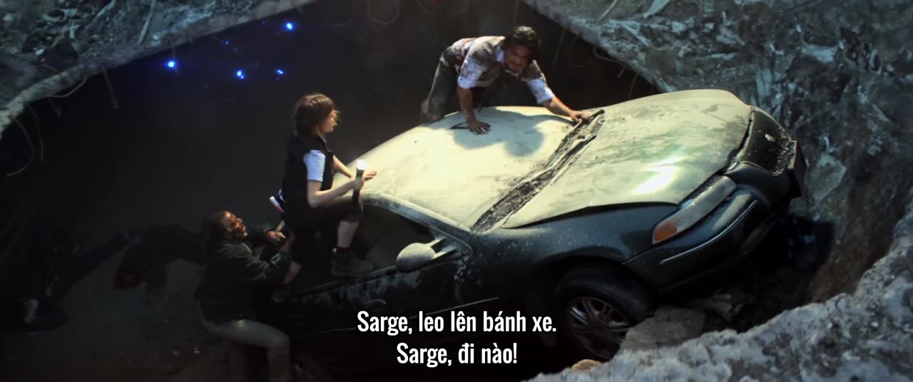 Beyond Skyline - cảnh 1