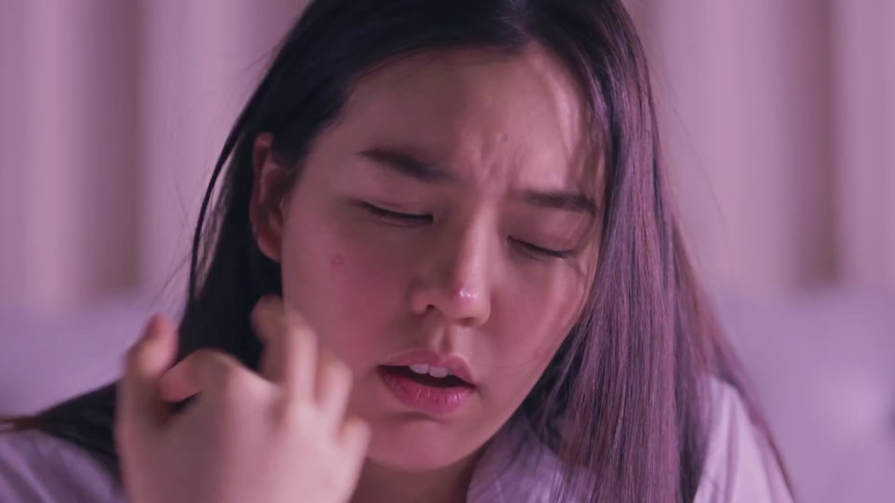 Cô Gái Đến Từ Hư Vô (Phần 1) tập 11 cảnh 2