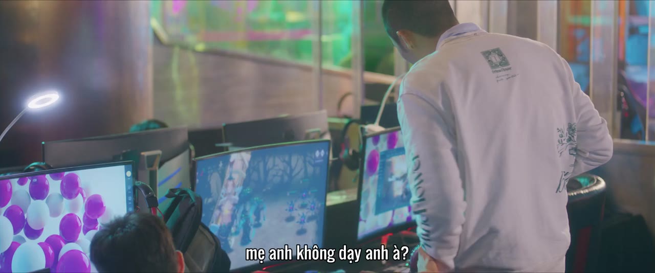 Mặt Trời Rực Rỡ Bên Tôi tập 32 cảnh 2