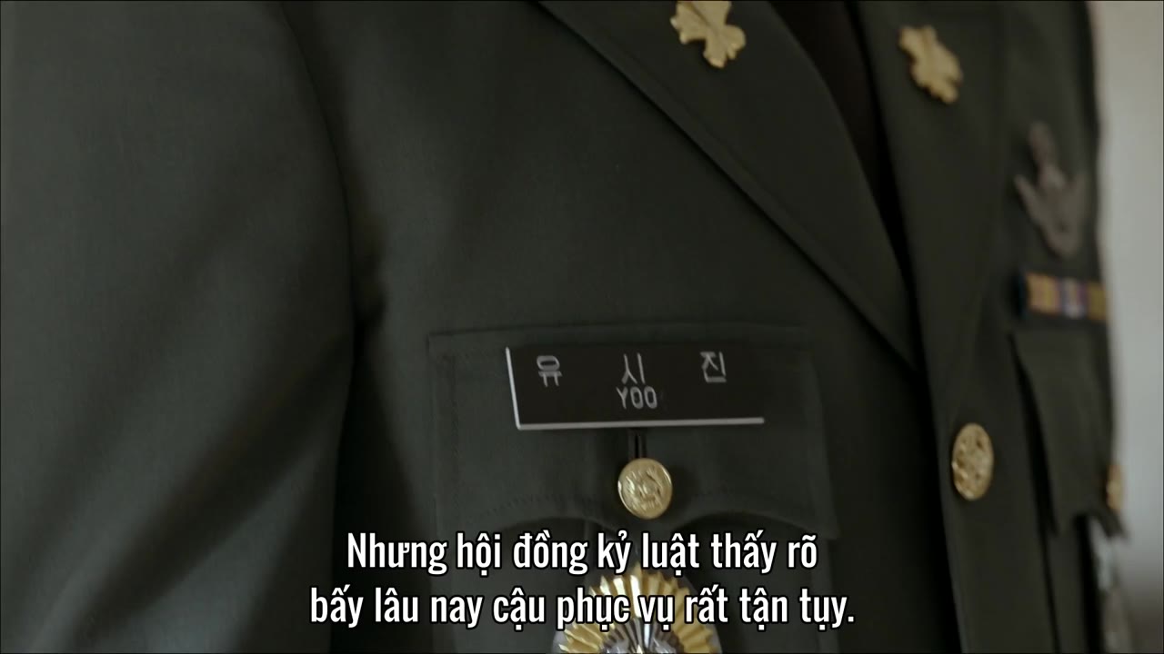 Hậu duệ mặt trời tập 4 cảnh 3